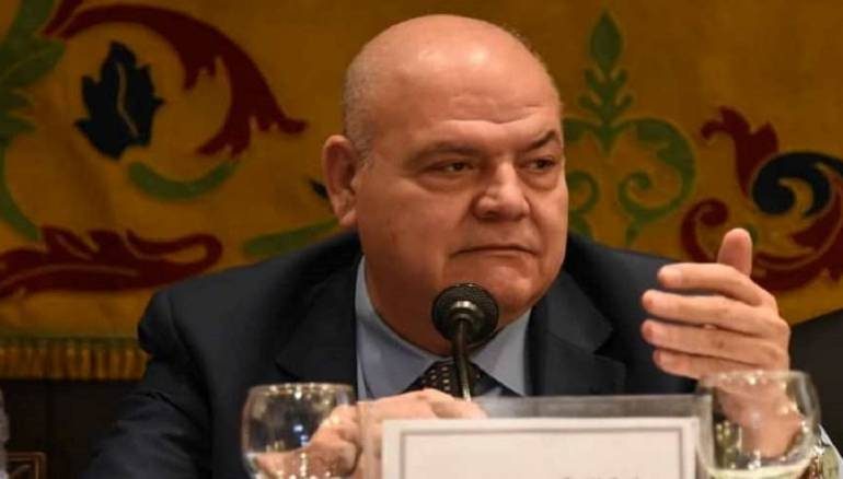 وزير التجارة يؤكد استيراد المواد الغذائية ليس محصوراً بعدد من التجار
